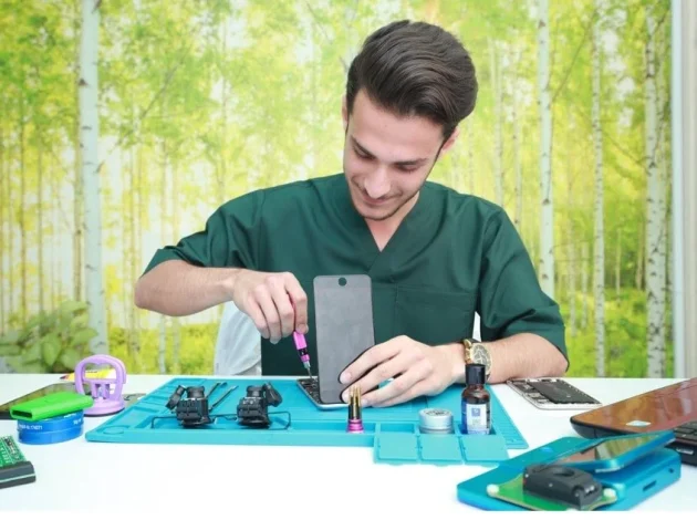 بهترین آموزشگاه تعمیرات موبایل