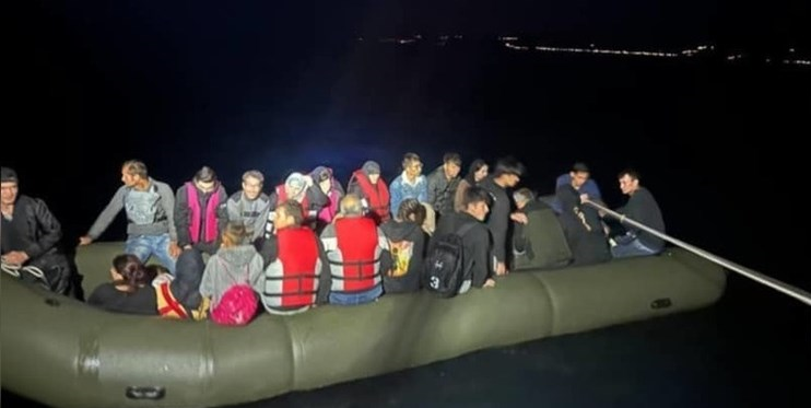 اتحادیه اروپا،یونان،پناهجو،مهاجر