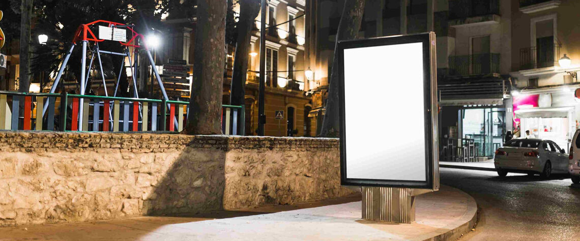 چگونه از افزایش هزینه‌ها در تبلیغات محیطی جلوگیری کنیم؟