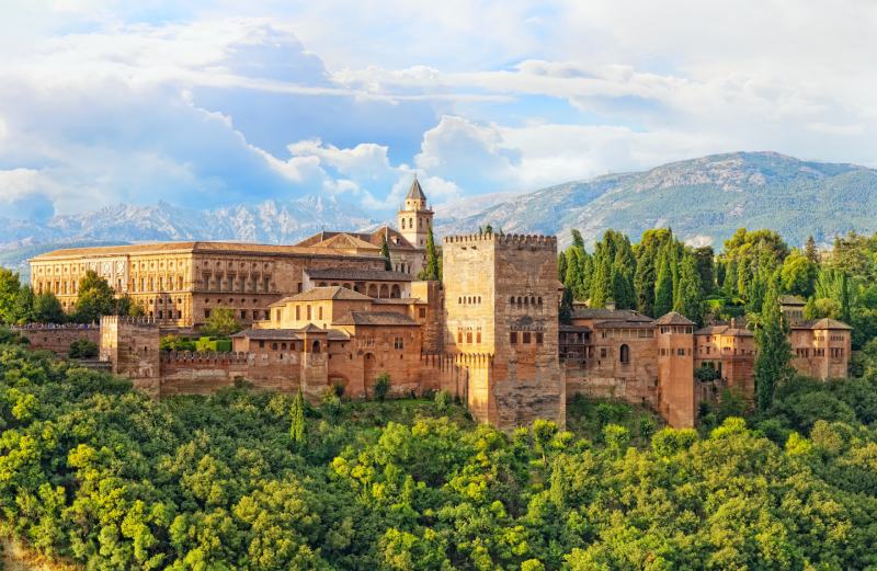 معرفی شهر تاریخی گرانادا در اسپانیا